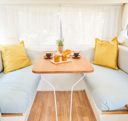 Caravans & RVs